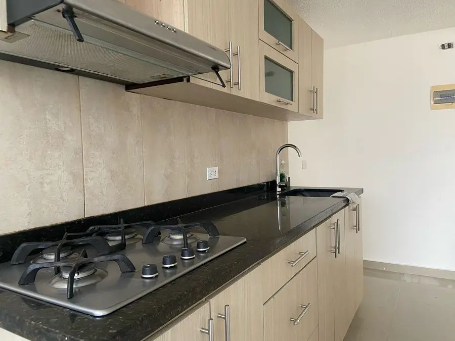 Apartamento en arriendo Antioquia Itagüí Centro 74 m2 Habitaciones 3 Baños 2 Garajes 1 Precio $2000000