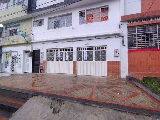 Casa en arriendo Santander Bucaramanga Universidad 0 m2 Habitaciones 4 Baños 3 Garajes 1 Precio $2300000