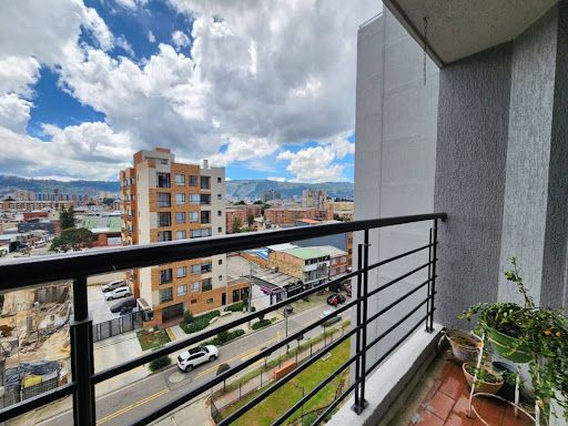 Apartamento en arriendo Cundinamarca Bogotá Granada Norte 66 m2 Habitaciones 3 Baños 2 Garajes 1 Precio $2640180