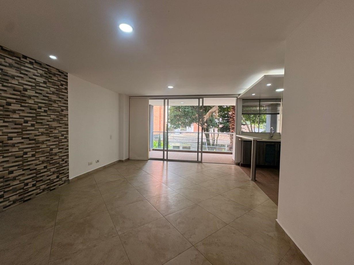 Apartamento en arriendo Antioquia Envigado Asd 114 m2 Habitaciones 3 Baños 3 Garajes 2 Precio $5600000