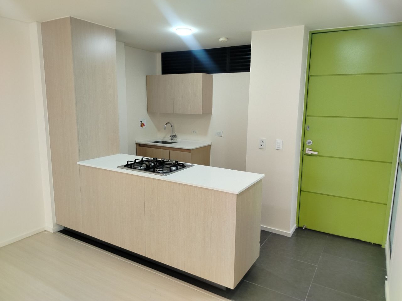 Apartamento en arriendo Antioquia Envigado La Pradera 73 m2 Habitaciones 2 Baños 2 Garajes 1 Precio $3900000