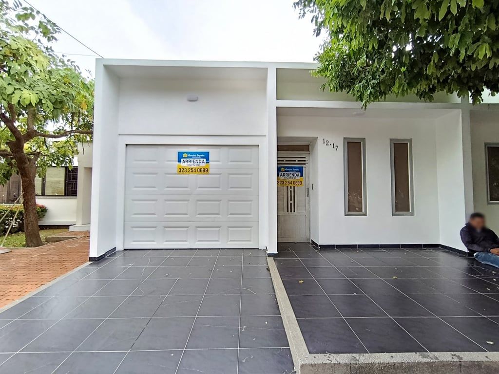 Casa en arriendo Córdoba Montería Villa Del Río 240 m2 Habitaciones 3 Baños 2 Garajes 1 Precio $3500000