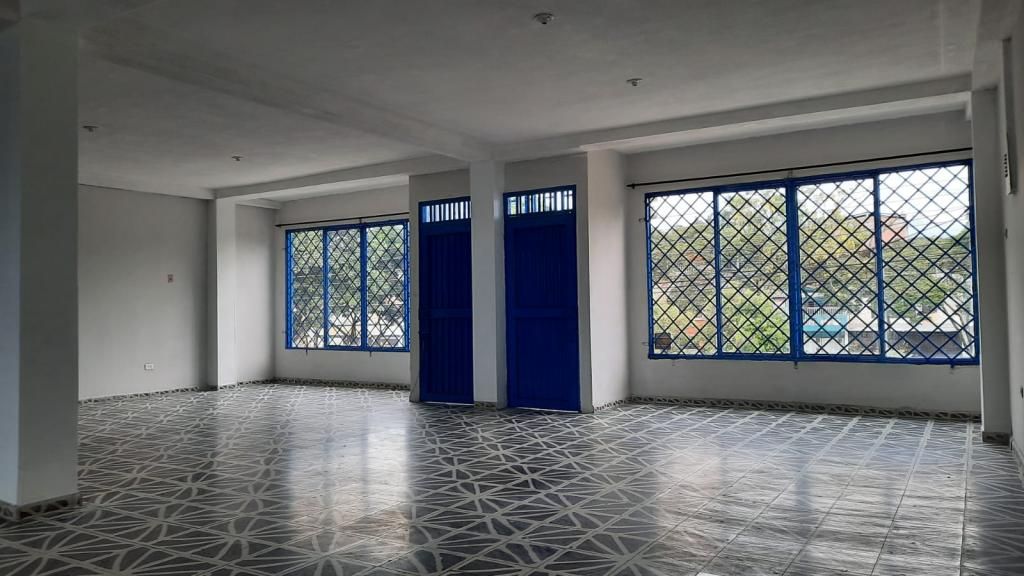 Bodega en arriendo Valle Del Cauca Cali Aguablanca 200 m2 Habitaciones 0 Baños 4 Garajes 0 Precio $2000000