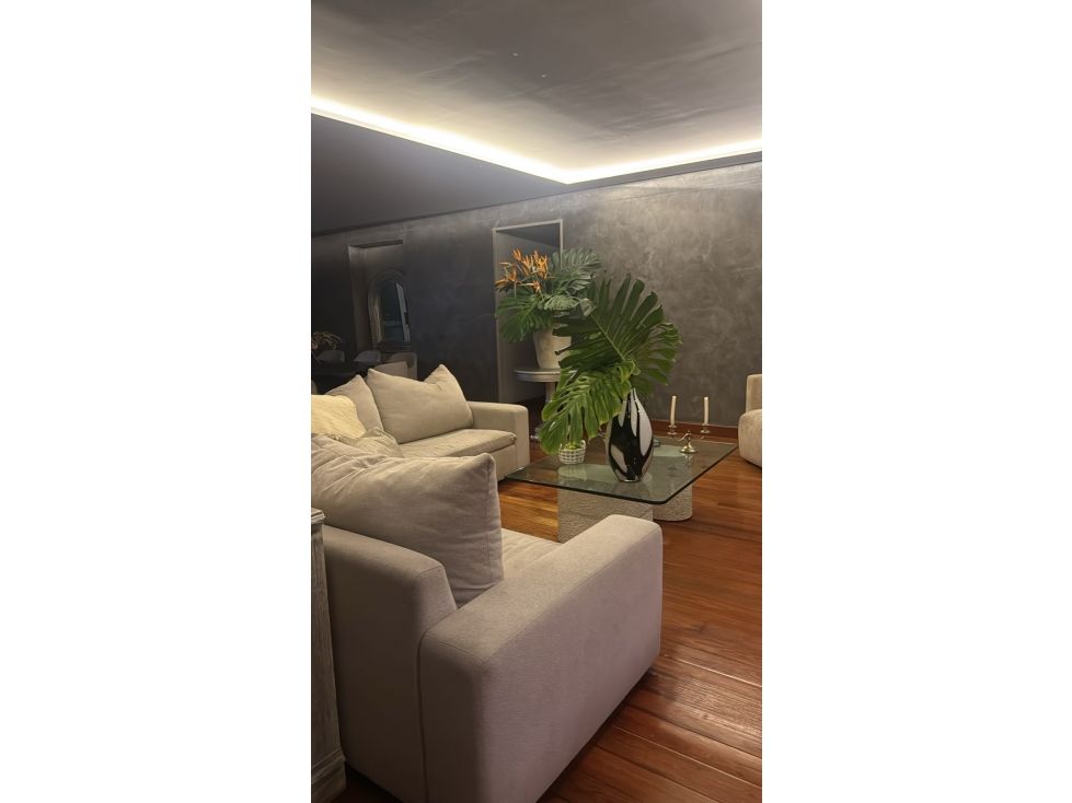 Apartamento en arriendo Antioquia Medellín Las Lomas No 2 283 m2 Habitaciones 3 Baños 5 Garajes 4 Precio $24500000