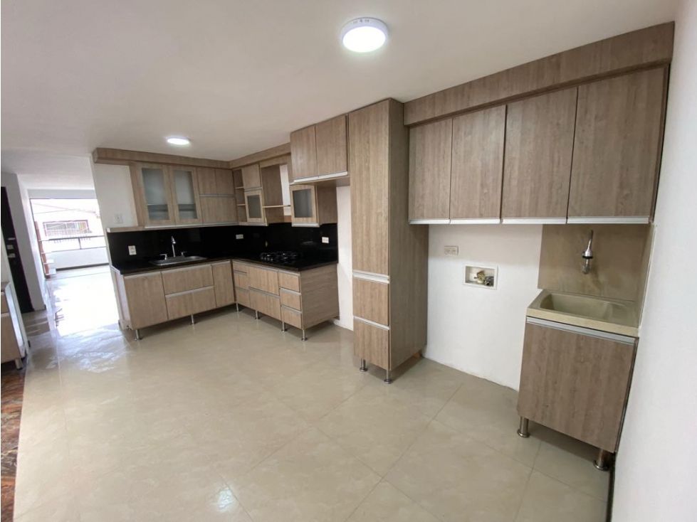 Casa en venta Antioquia Medellín El Danubio 98 m2 Habitaciones 3 Baños 2 Garajes 0 Precio $550000000