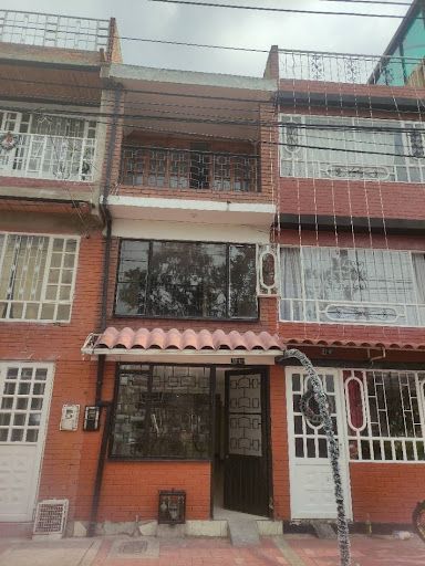 Casa en venta Cundinamarca Bogotá Gran Britalia 110 m2 Habitaciones 4 Baños 3 Garajes 0 Precio $295000000
