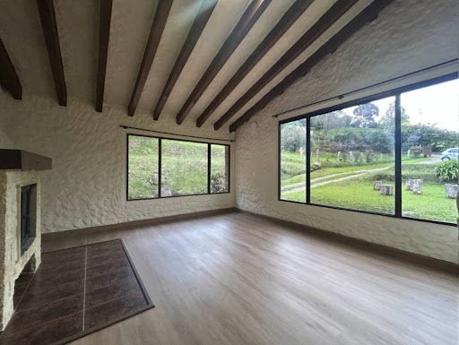 Casa en arriendo Cundinamarca La Calera La Calera 200 m2 Habitaciones 3 Baños 4 Garajes 3 Precio $4800000