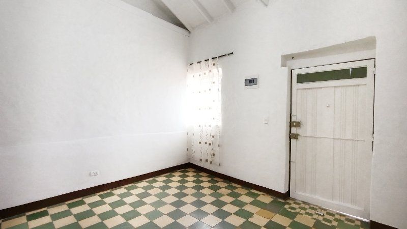 Casa en arriendo Antioquia Medellín Campo Valdes No1 150 m2 Habitaciones 3 Baños 2 Garajes 0 Precio $1650000