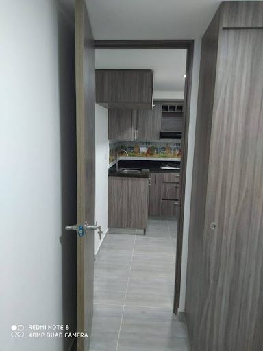 Apartamento en arriendo Antioquia Medellín Manrique Central No1 50 m2 Habitaciones 3 Baños 1 Garajes 0 Precio $1700000