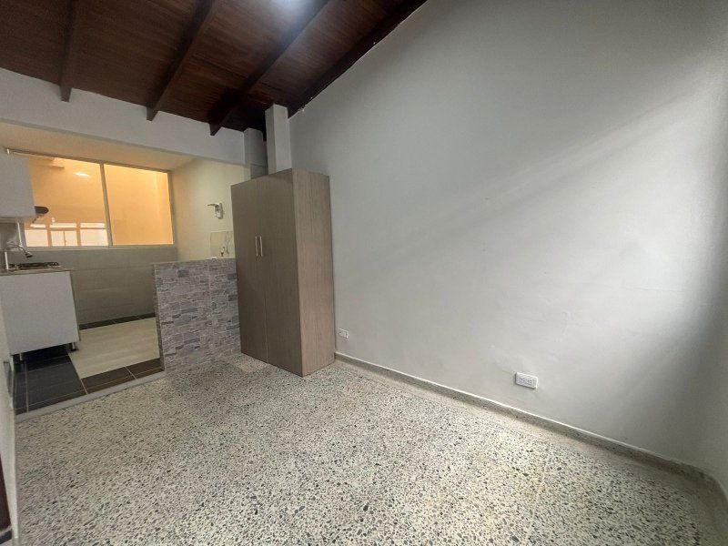 Apartaestudio en arriendo Antioquia Medellín Campo Amor 38 m2 Habitaciones 1 Baños 1 Garajes 0 Precio $1500000