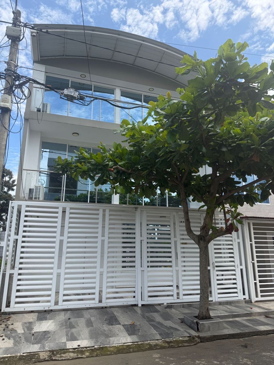 Casa en venta Valle Del Cauca Jamundí Ub Los Anturios 250 m2 Habitaciones 7 Baños 6 Garajes 2 Precio $650000000
