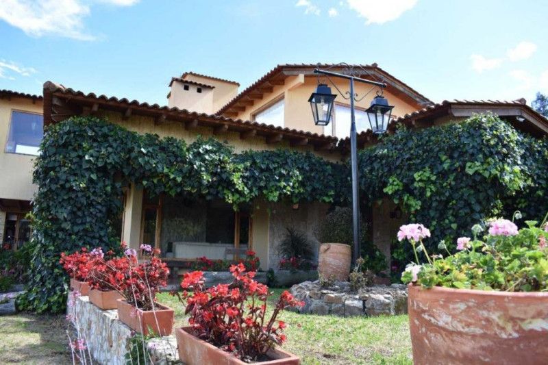 Casa Campestre en venta Boyacá Paipa Los Rosales 520 m2 Habitaciones 4 Baños 4 Garajes 4 Precio $2200000000