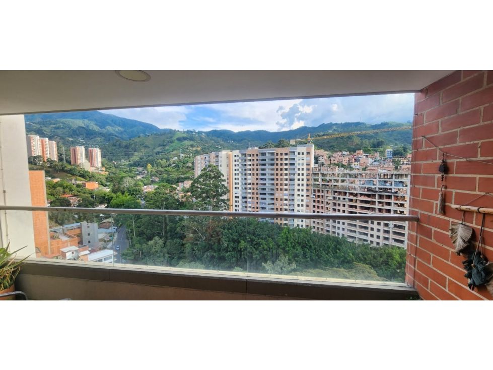 Apartamento en venta Antioquia Envigado El Chinguí 80 m2 Habitaciones 3 Baños 2 Garajes 2 Precio $595000000