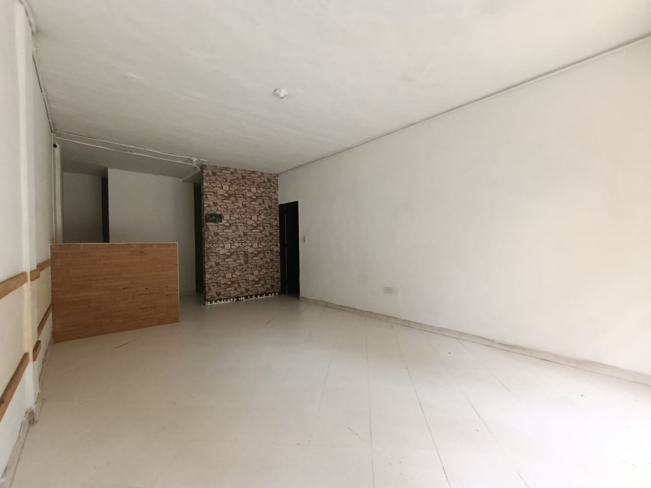 Local en arriendo Antioquia Sabaneta Betania 40 m2 Habitaciones 0 Baños 1 Garajes 0 Precio $2600000