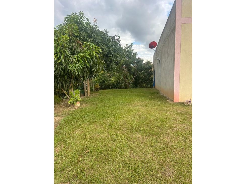 Casa Campestre en arriendo o venta Santander Piedecuesta Br Paseo Cataluña 350 m2 Habitaciones 4 Baños 3 Garajes 3 Precio venta $450000000 Precio arriendo $1500000