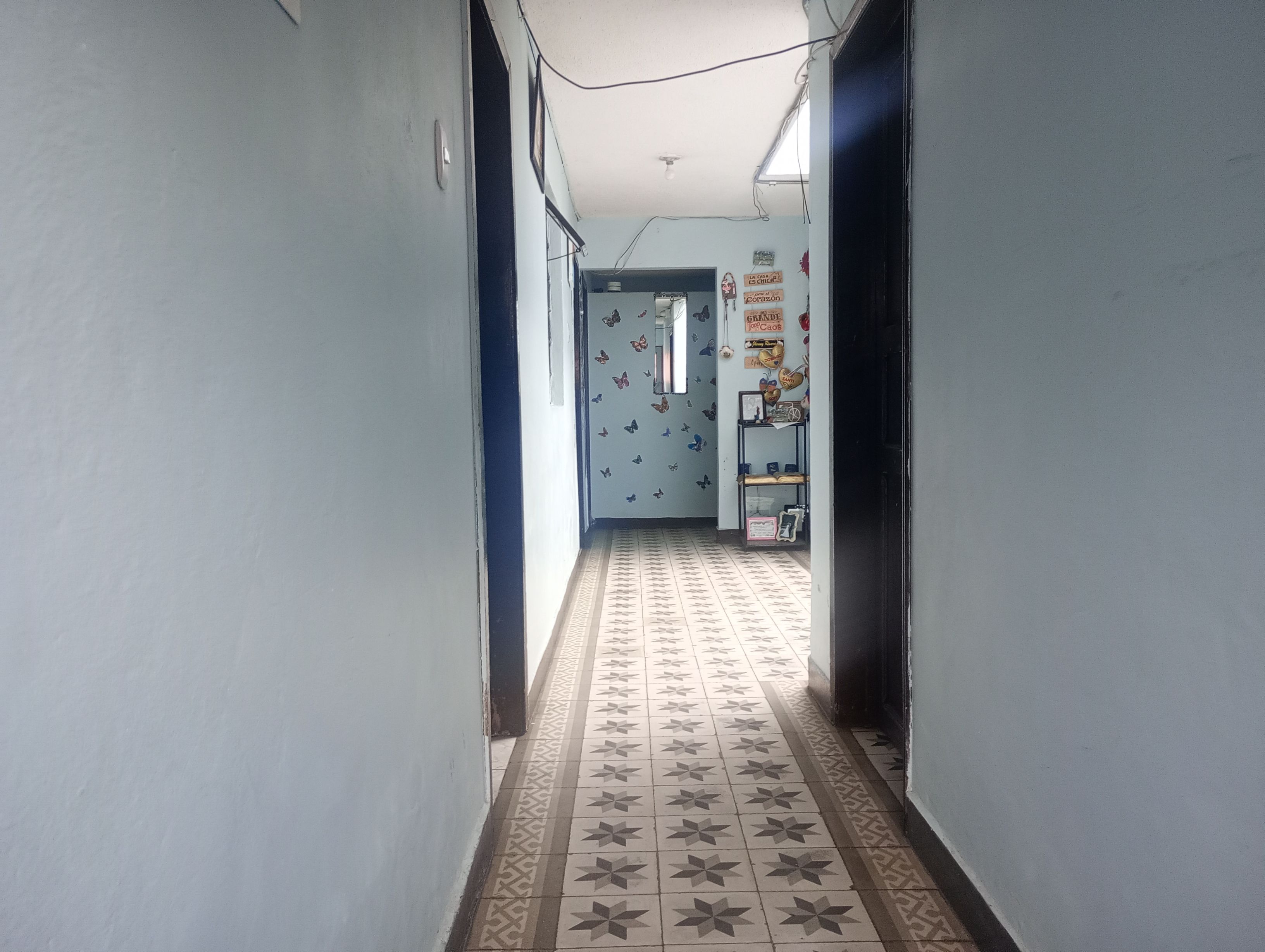 Casa en arriendo o venta Cundinamarca Bogotá San Carlos 300 m2 Habitaciones 6 Baños 2 Garajes 0 Precio venta $600000000 Precio arriendo $3000000