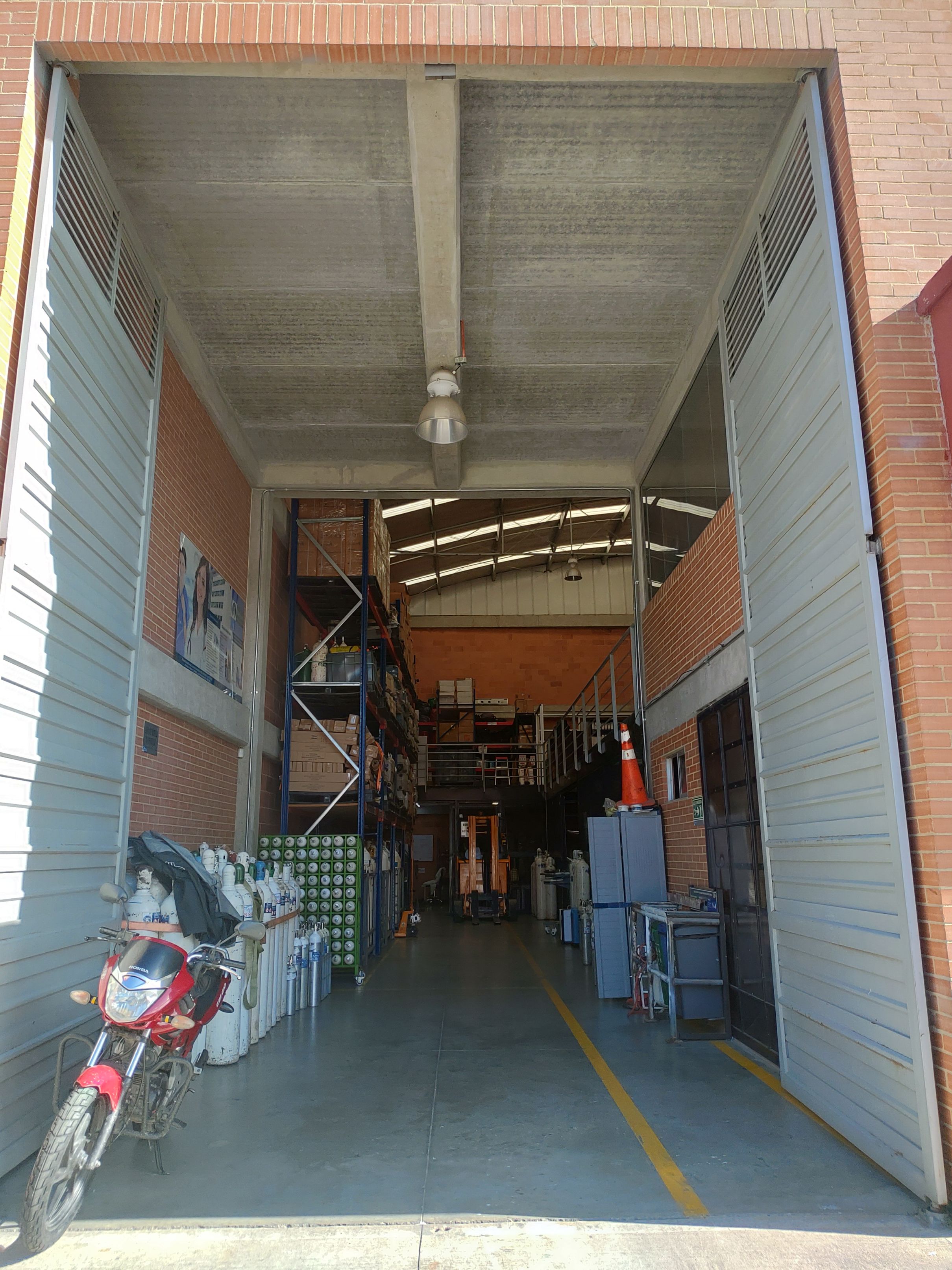 Bodega en venta Cundinamarca Cota Br Villa Imelda 500 m2 Habitaciones 0 Baños 3 Garajes 4 Precio $1450000000