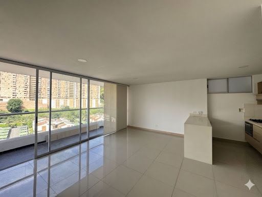 Apartamento en arriendo Antioquia Medellín Asomadera No2 68 m2 Habitaciones 2 Baños 3 Garajes 1 Precio $3800000