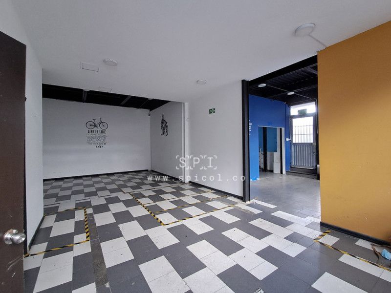 Edificio en venta Cundinamarca Bogotá Rionegro 852 m2 Habitaciones 0 Baños 7 Garajes 5 Precio $3000000000