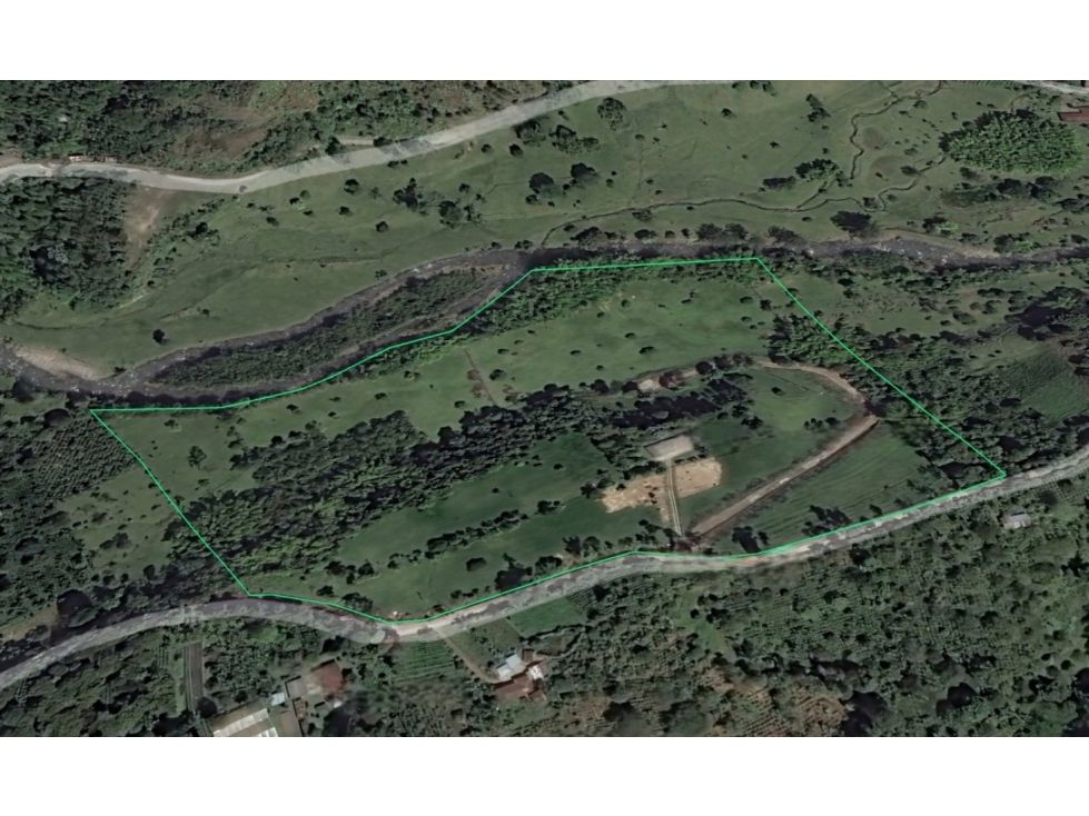 Finca en venta Quindío Salento Salento 286 m2 Habitaciones 12 Baños 10 Garajes 29 Precio $3800000000