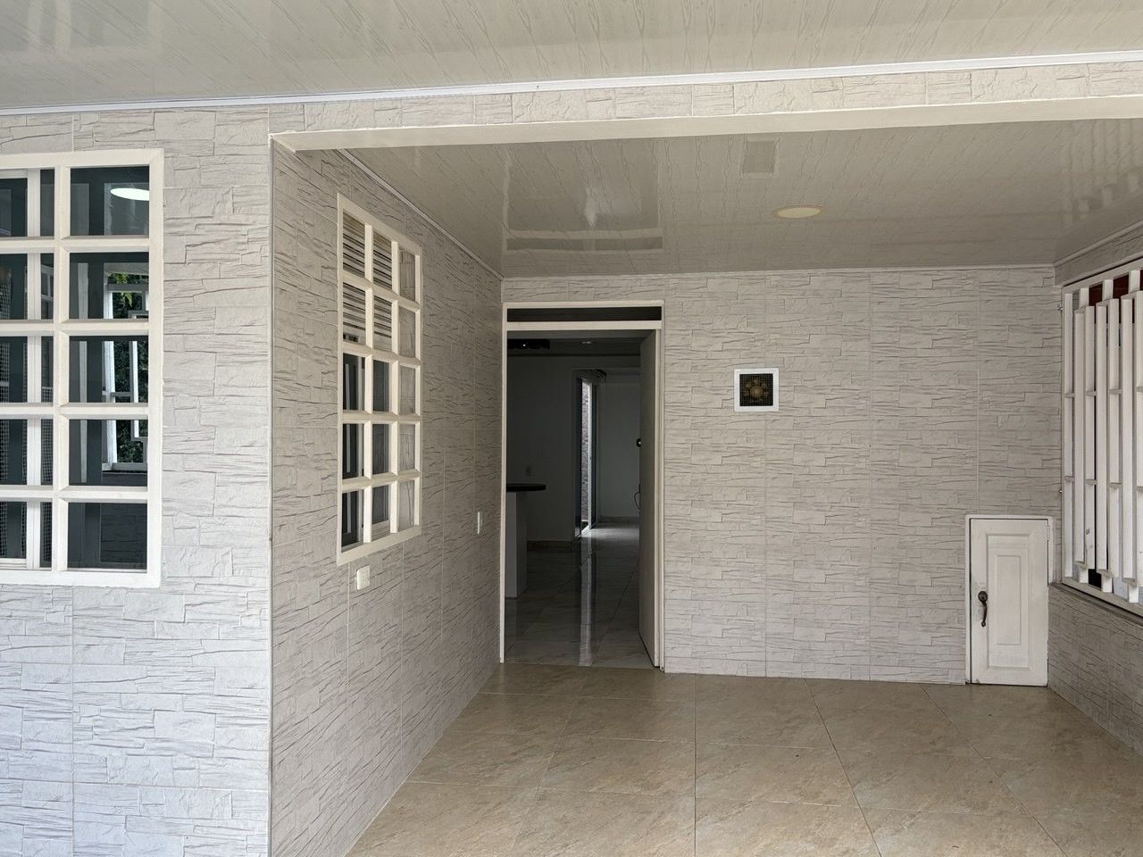 Casa en venta Valle Del Cauca Jamundí Cr Alegra 87 m2 Habitaciones 3 Baños 3 Garajes 1 Precio $350000000