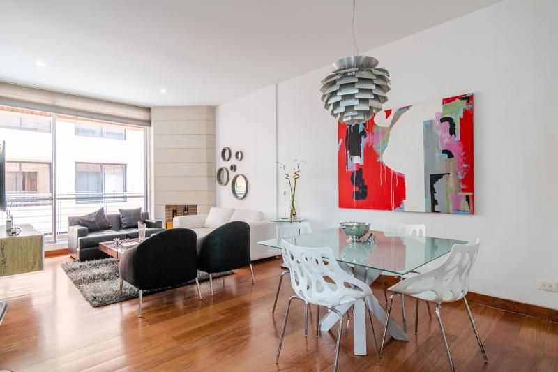 Apartamento en arriendo Cundinamarca Bogotá Chico Norte Et Ii 100 m2 Habitaciones 2 Baños 2 Garajes 2 Precio $8200000