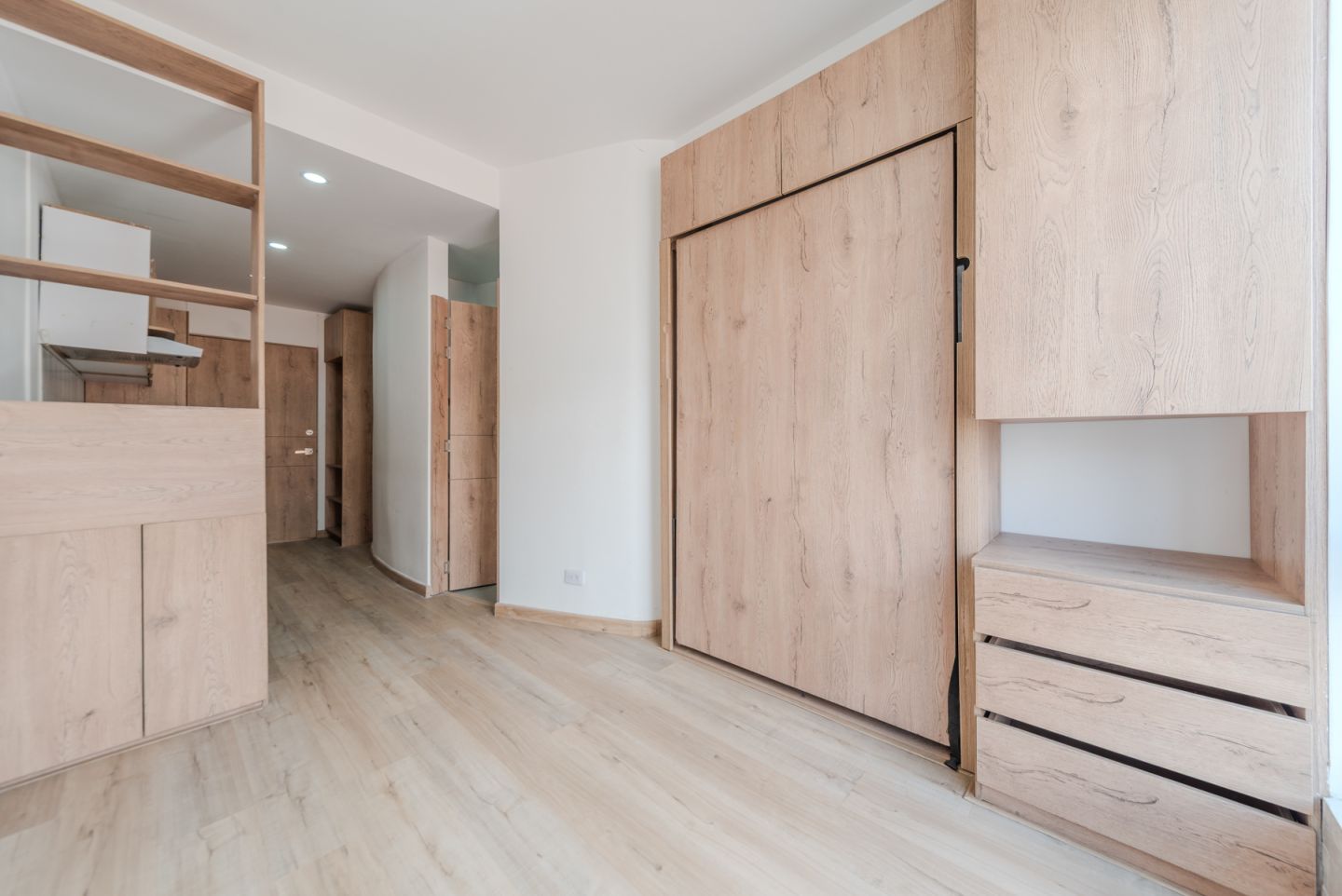 Apartaestudio en venta Cundinamarca Bogotá Santa Barbara Occidental 17 m2 Habitaciones 1 Baños 1 Garajes 0 Precio $280000000
