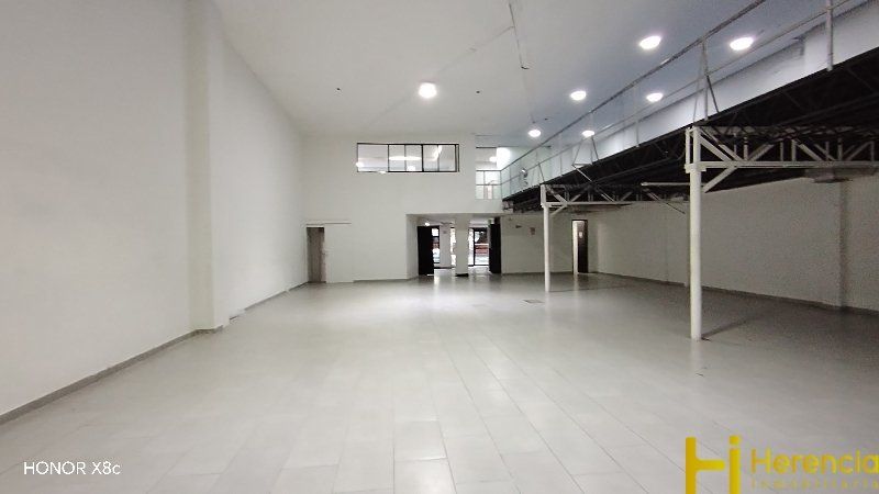 Bodega en arriendo Antioquia Medellín Villanueva 420 m2 Habitaciones 0 Baños 5 Garajes 0 Precio $22000000