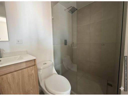 Apartamento en arriendo Antioquia Sabaneta Tres Esquinas 54 m2 Habitaciones 2 Baños 2 Garajes 1 Precio $2400000