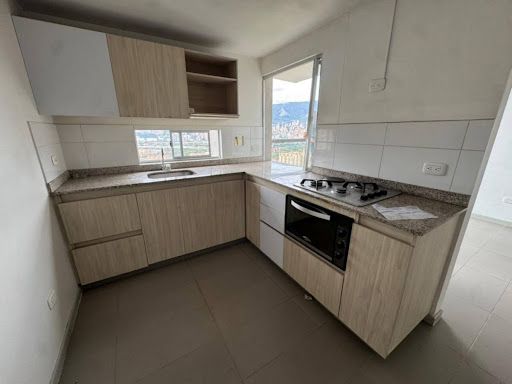 Apartamento en arriendo Antioquia Medellín El Rincon 70 m2 Habitaciones 3 Baños 2 Garajes 1 Precio $3100000