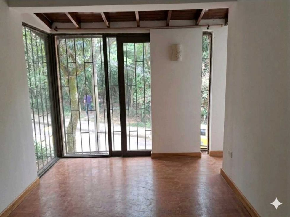 Casa en arriendo Antioquia Argelia Argelia 90 m2 Habitaciones 3 Baños 2 Garajes 1 Precio $2700000