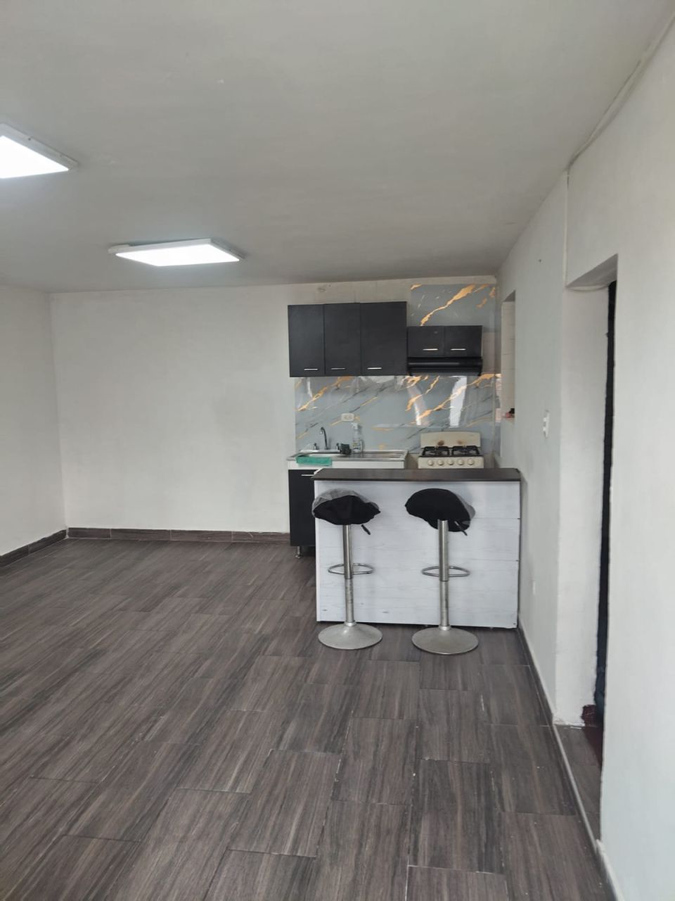 Casa en arriendo Cundinamarca Bogotá La Camelia 76 m2 Habitaciones 3 Baños 1 Garajes 0 Precio $2000000