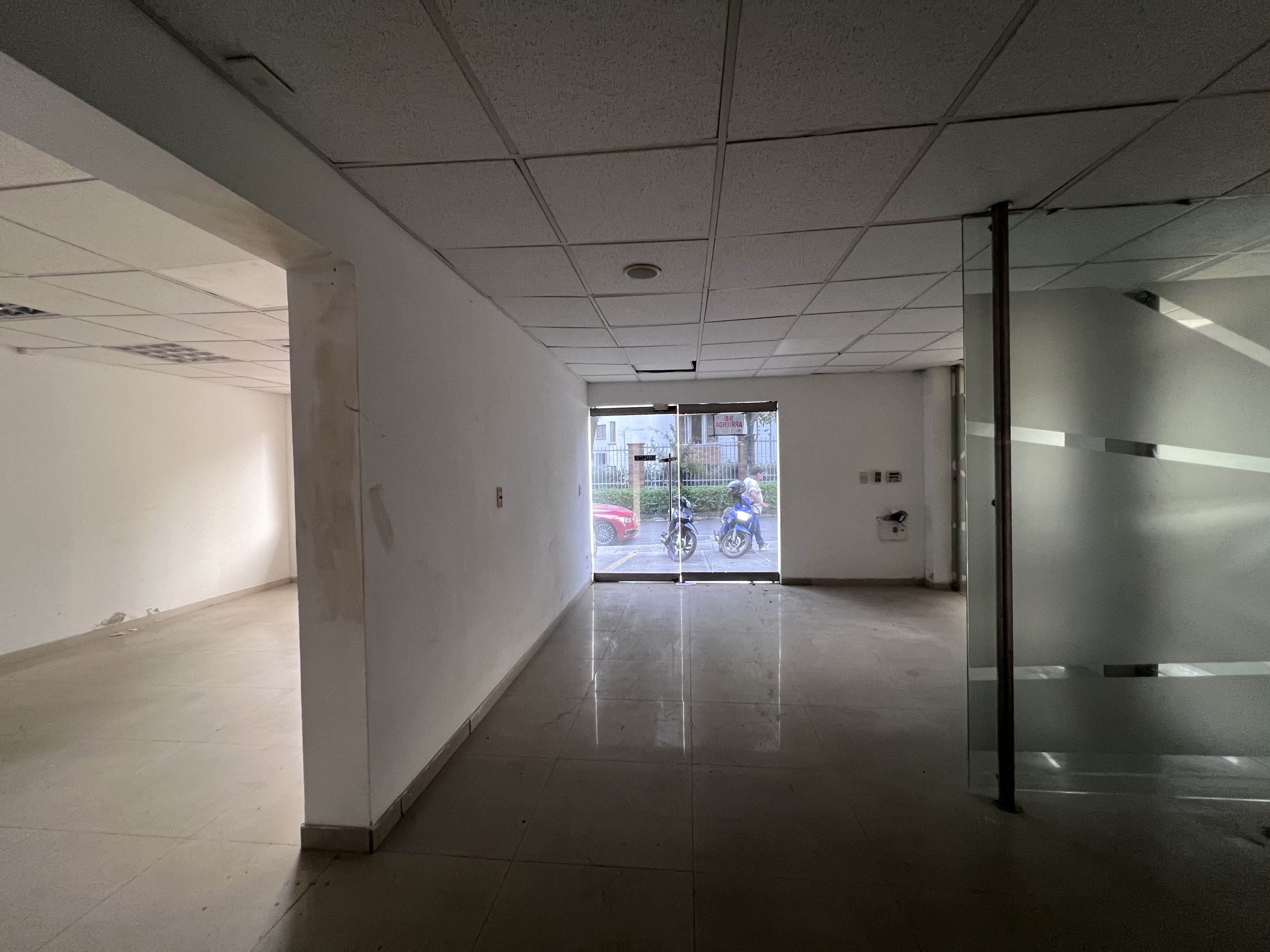Local Comercial en arriendo Santander Floridablanca Cañaveral 580 m2 Habitaciones 6 Baños 4 Garajes 0 Precio $16500000