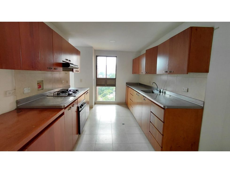 Apartaestudio en arriendo Antioquia Medellín El Tesoro 350 m2 Habitaciones 4 Baños 5 Garajes 4 Precio $8500000