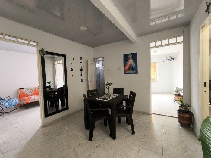 Apartamento en arriendo Valle Del Cauca Cali Saavedra Galindo 55 m2 Habitaciones 3 Baños 1 Garajes 0 Precio $1200000