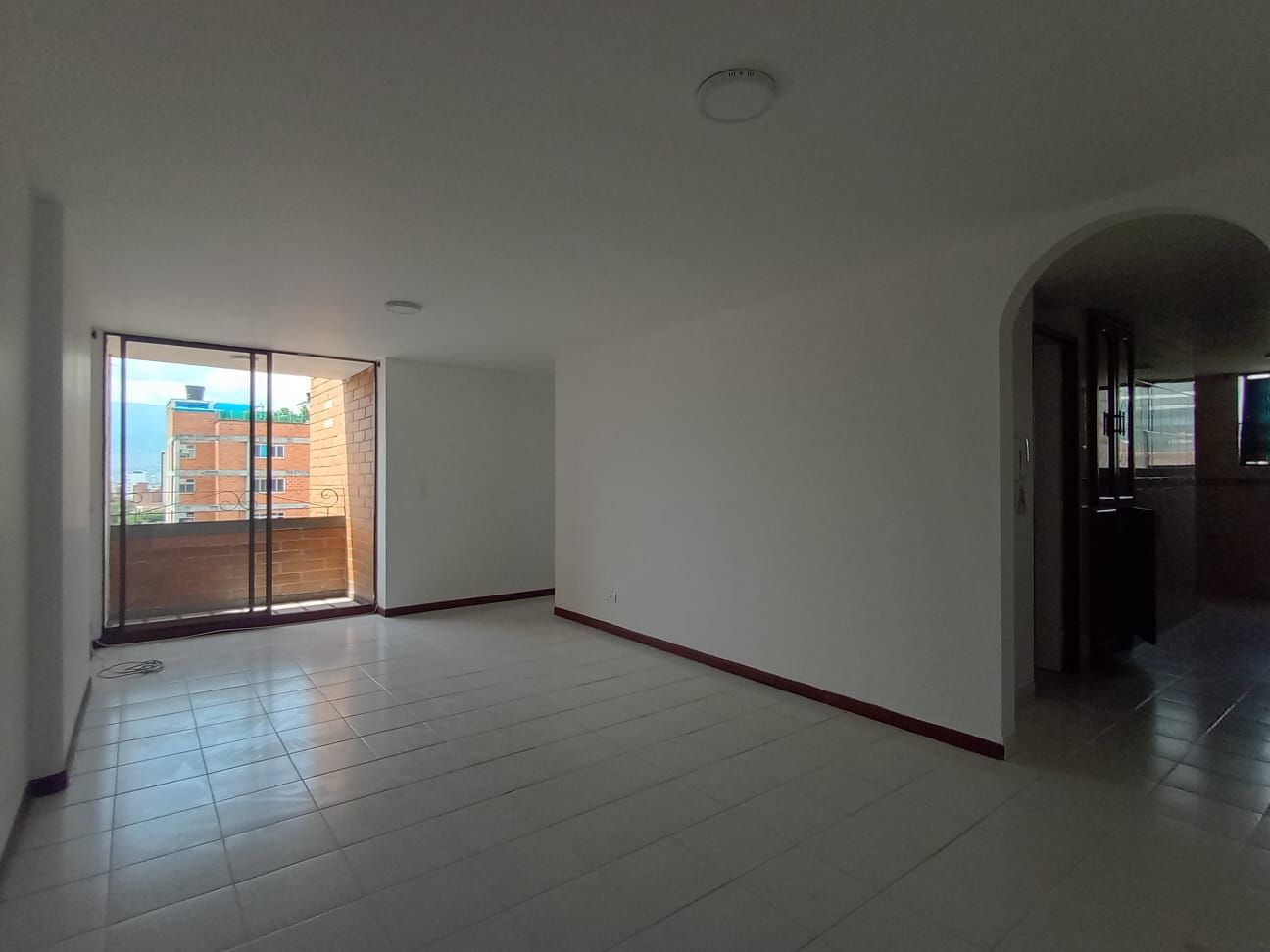 Apartamento en arriendo Antioquia Medellín Simon Bolivar 90 m2 Habitaciones 3 Baños 2 Garajes 1 Precio $3600000
