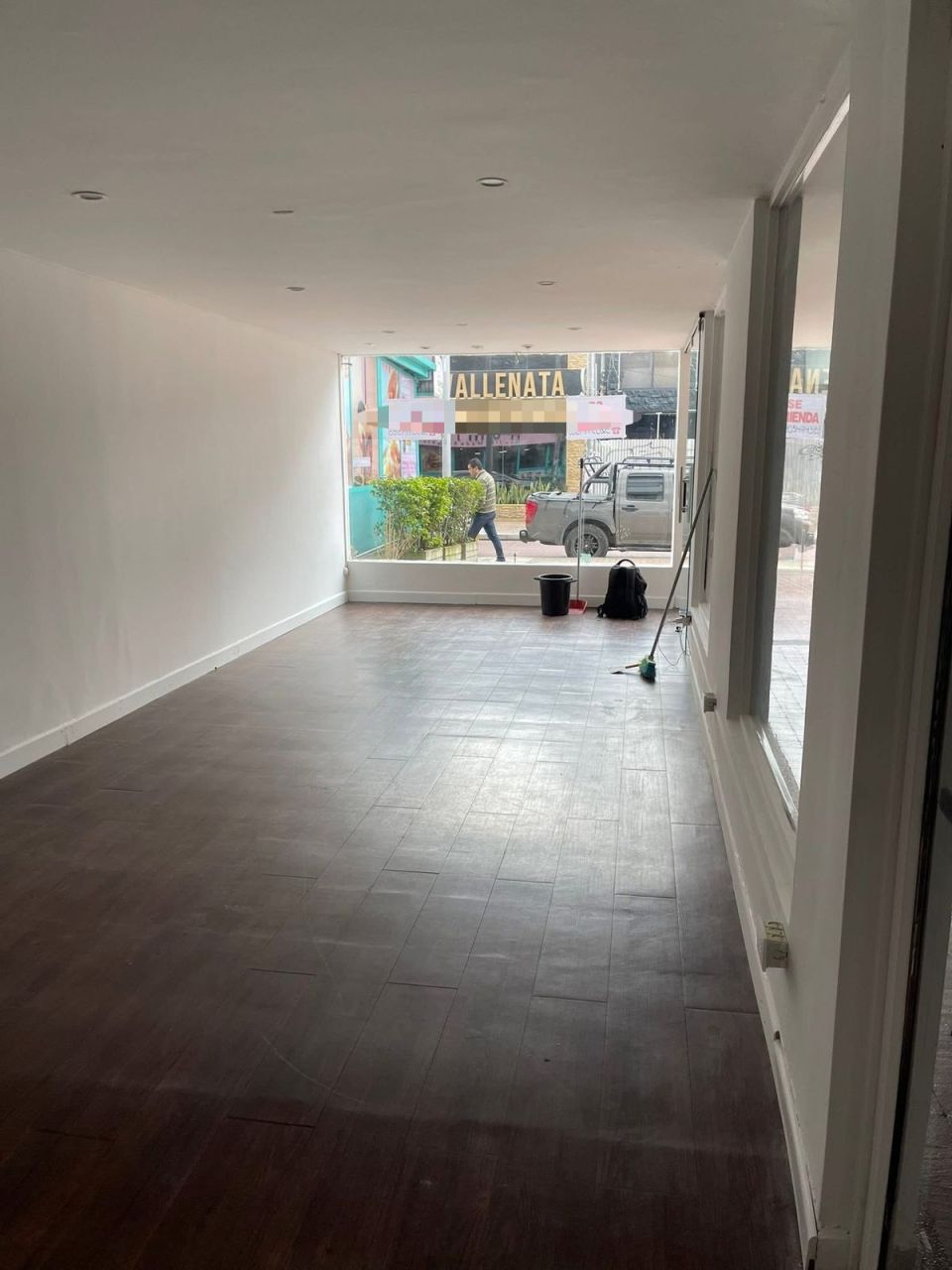Local en arriendo Cundinamarca Bogotá El Retiro 44 m2 Habitaciones 0 Baños 2 Garajes 0 Precio $6500000