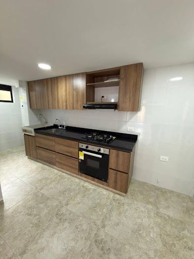 Apartamento en arriendo Antioquia Itagüí Cr Doña Maria Del Sur Et Iv 80 m2 Habitaciones 4 Baños 2 Garajes 1 Precio $3000000