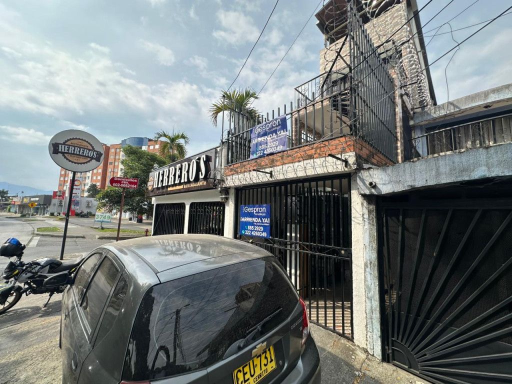 Casa en arriendo Valle Del Cauca Cali Torres De Confandi 53 m2 Habitaciones 3 Baños 1 Garajes 1 Precio $1370000