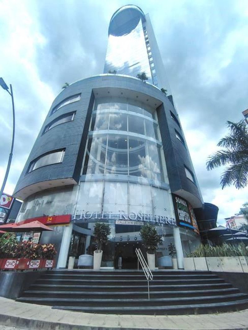 Consultorio en arriendo Santander Floridablanca Cañaveral 120 m2 Habitaciones 0 Baños 2 Garajes 0 Precio $6504350