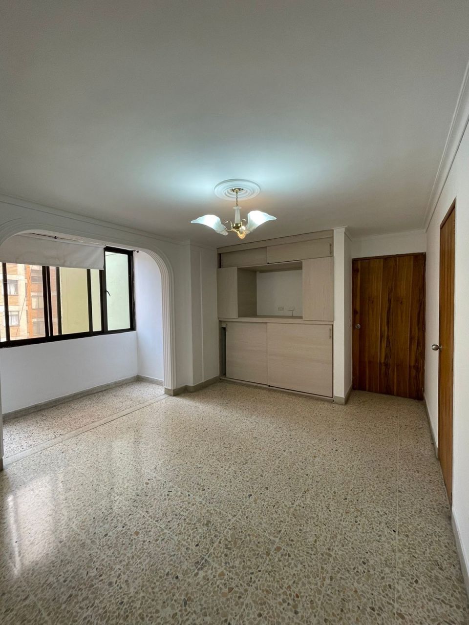 Apartamento en arriendo Antioquia Medellín Calasanz 215 m2 Habitaciones 4 Baños 4 Garajes 1 Precio $4200000