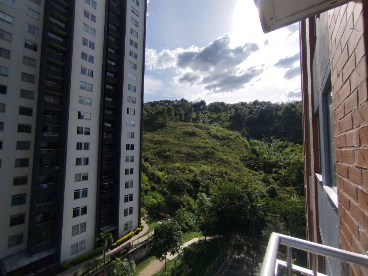 Apartamento en arriendo Antioquia Bello Andalucía 55 m2 Habitaciones 3 Baños 2 Garajes 0 Precio $1900000
