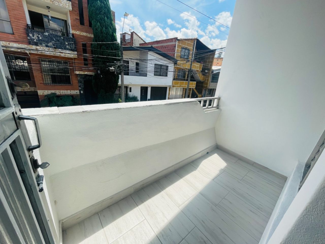 Apartamento en arriendo Antioquia Medellín Santa Fe 60 m2 Habitaciones 2 Baños 1 Garajes 0 Precio $2200000