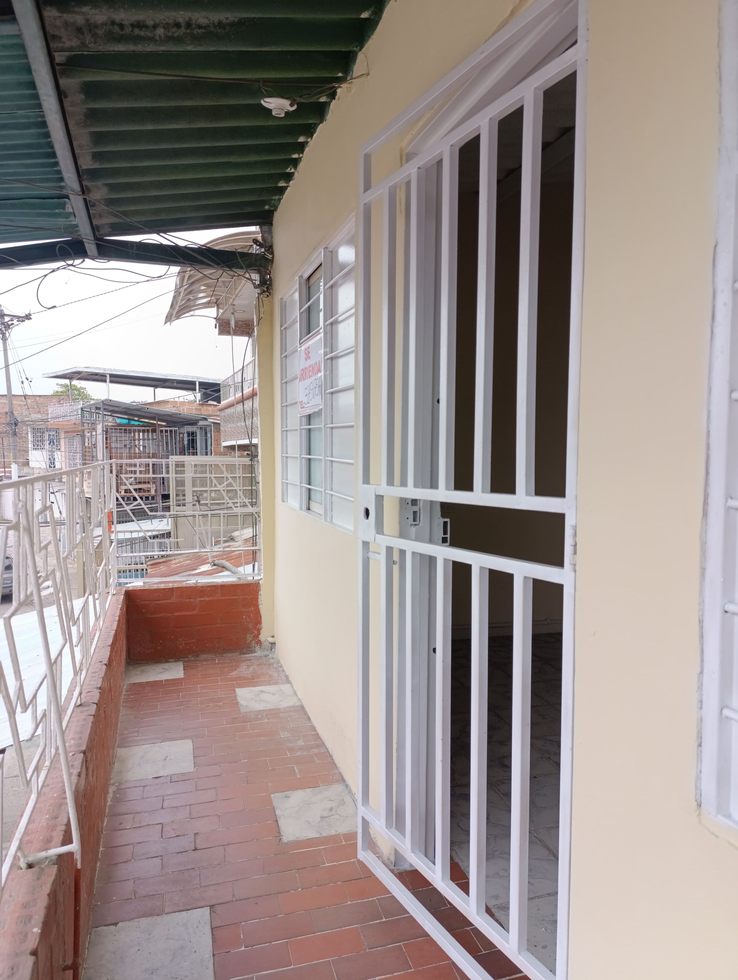 Apartamento en arriendo Valle Del Cauca Cali Ulpiano Lloreda 52 m2 Habitaciones 2 Baños 1 Garajes 1 Precio $630000