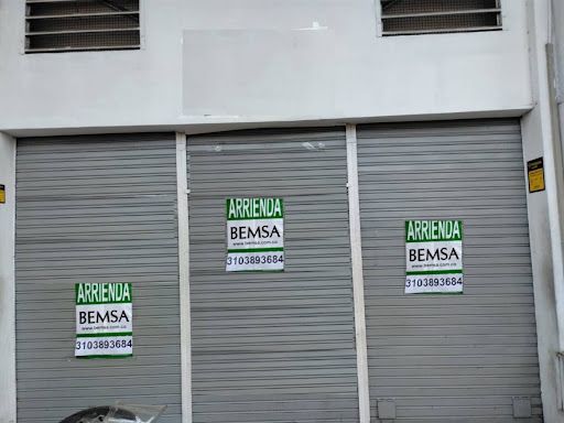 Bodega en arriendo Antioquia Medellín Sucre 280 m2 Habitaciones 0 Baños 0 Garajes 0 Precio $8500000