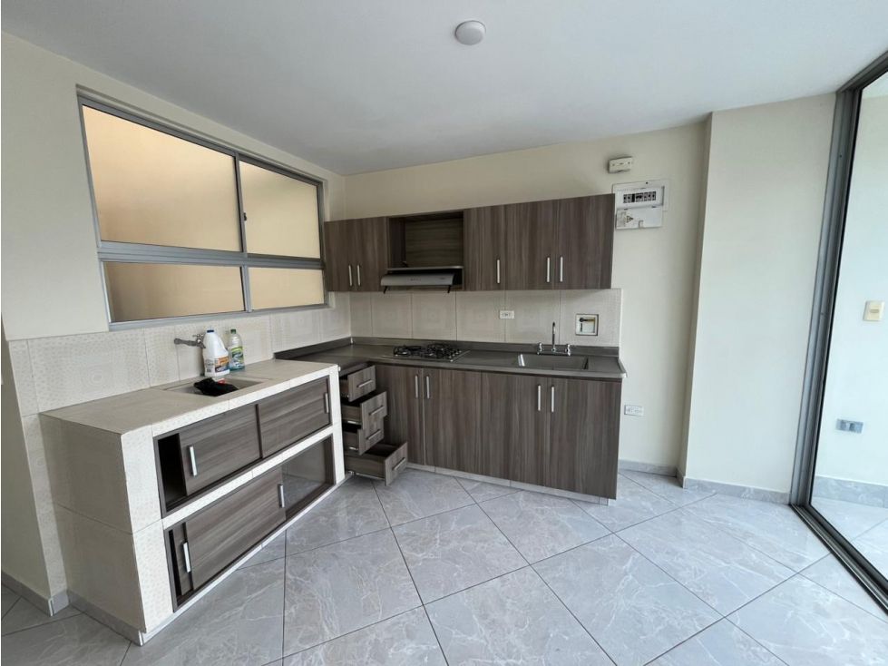Apartamento en arriendo Antioquia Envigado Alcalá 122 m2 Habitaciones 3 Baños 2 Garajes 0 Precio $3000000