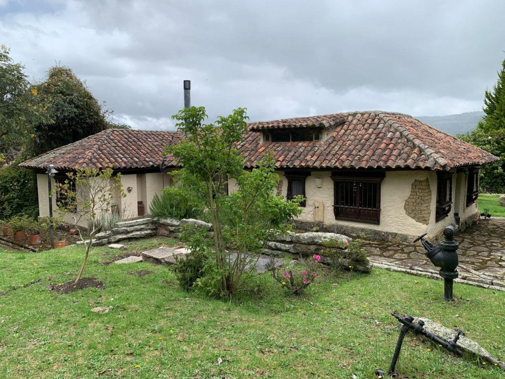 Finca en venta Cundinamarca La Calera La Calera 230 m2 Habitaciones 3 Baños 3 Garajes 0 Precio $3912000000