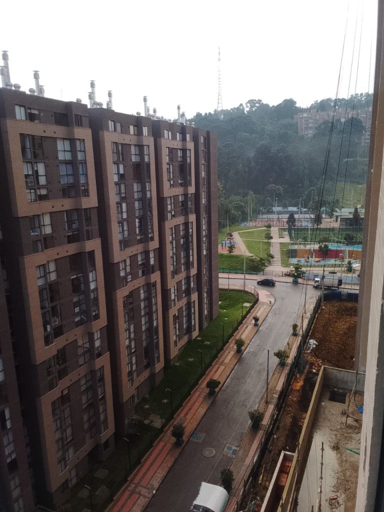 Apartaestudio en venta Cundinamarca Bogotá Gilmar 39 m2 Habitaciones 2 Baños 1 Garajes 0 Precio $260000000