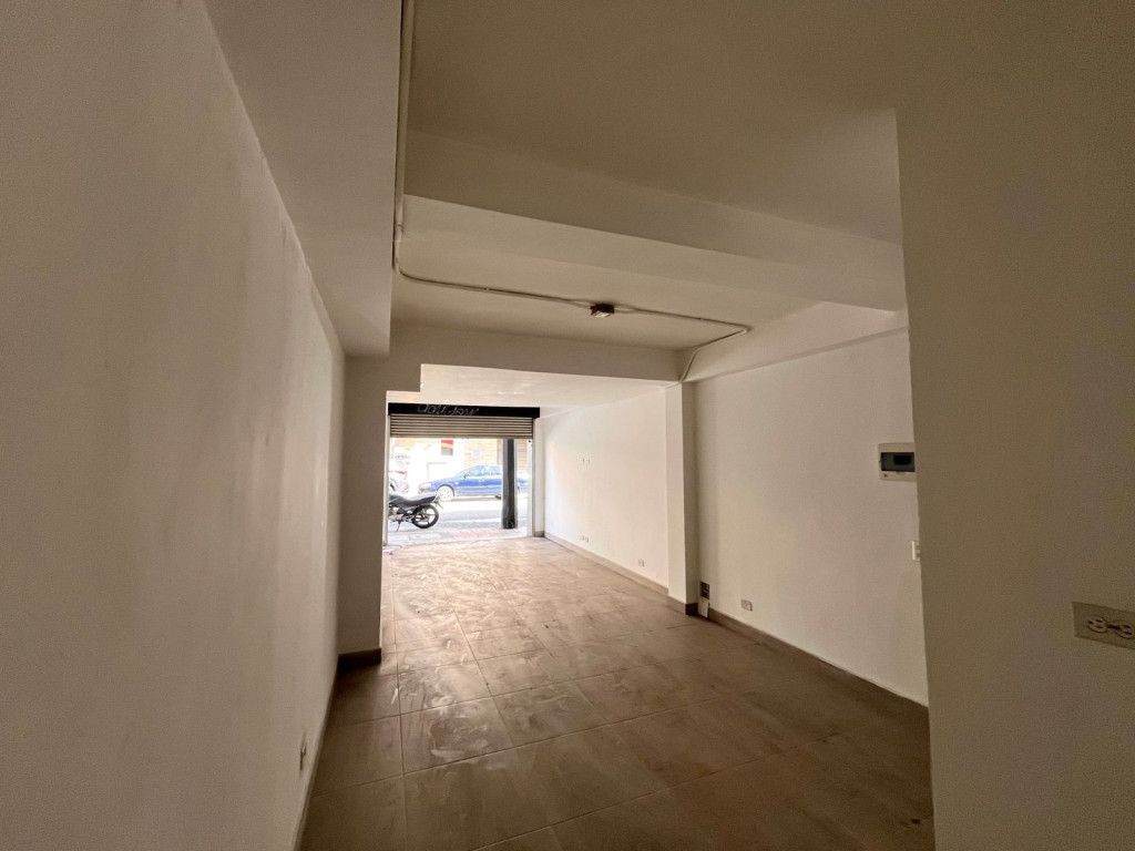 Local en arriendo Antioquia Envigado La Mesa 34 m2 Habitaciones 0 Baños 1 Garajes 0 Precio $2900000