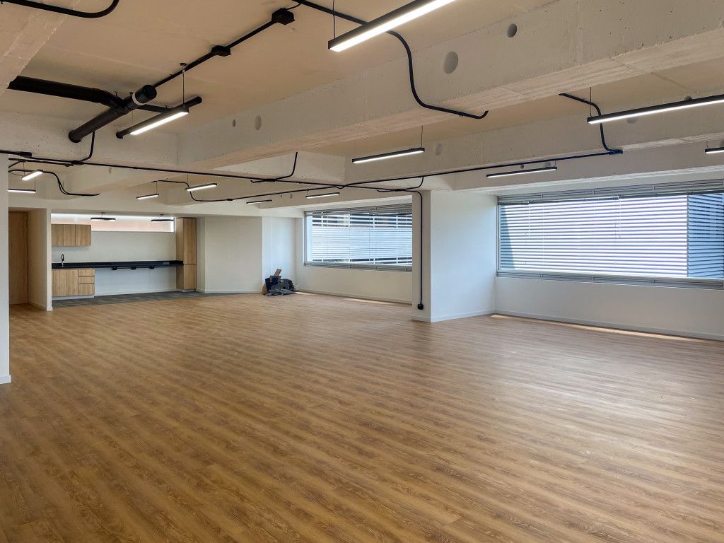Oficina en venta Cundinamarca Bogotá Asd 254 m2 Habitaciones 0 Baños 1 Garajes 0 Precio $2400000000